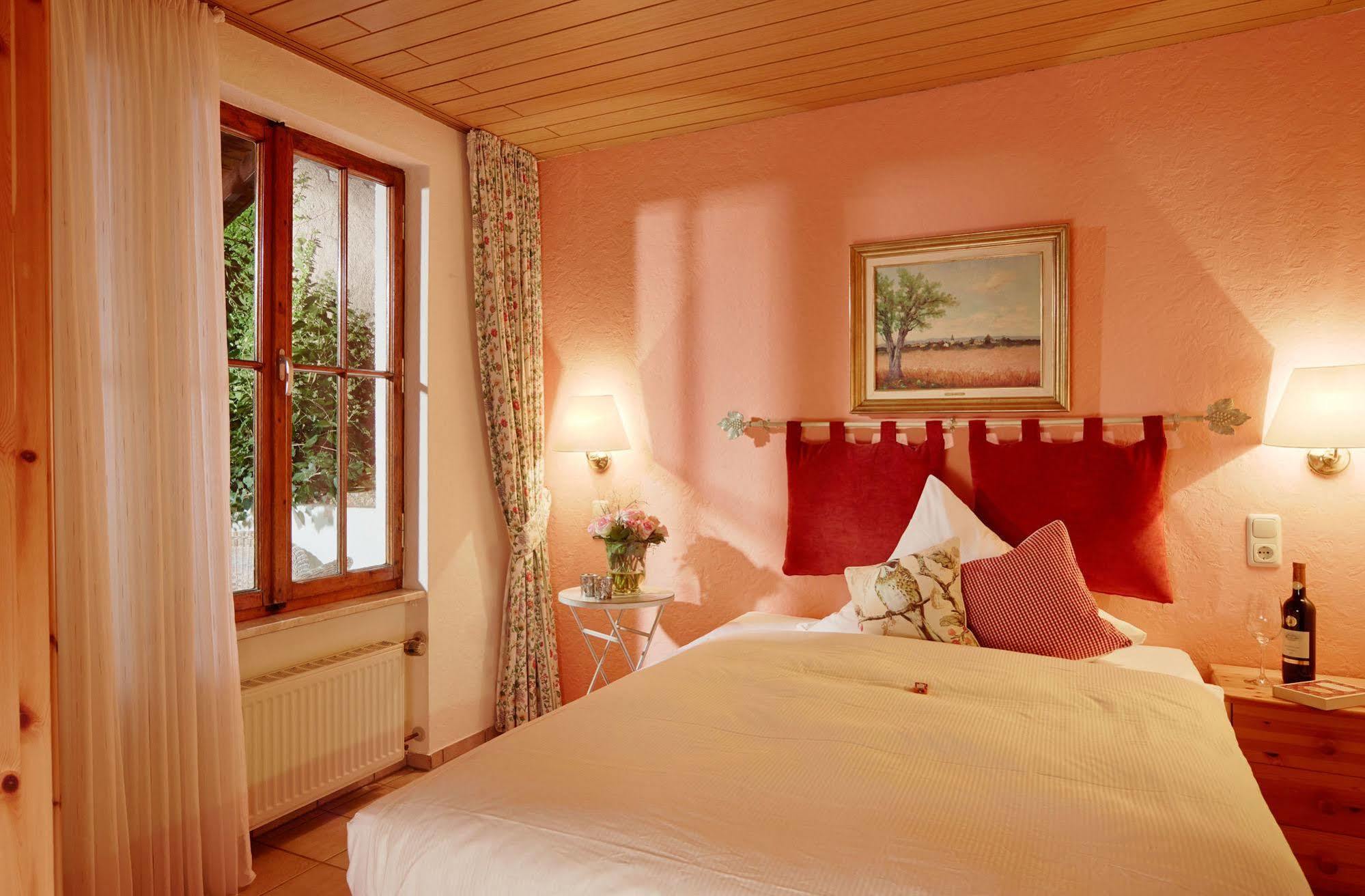 Ringhotel Boemers Mosel Landhotel Альф Екстер'єр фото